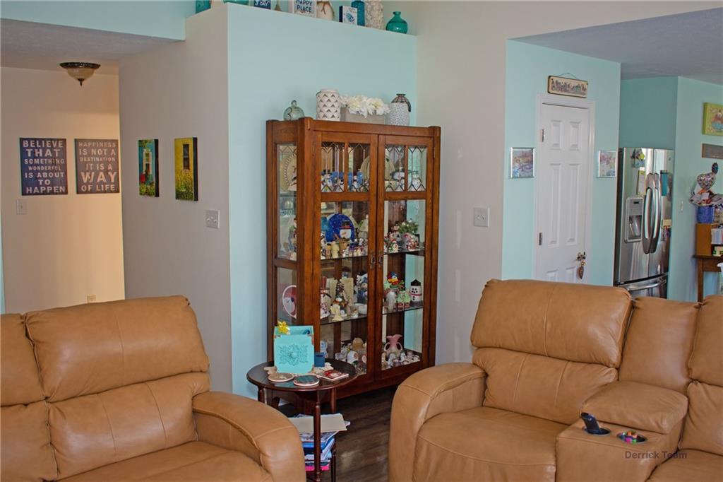 1034 Pine Ridge Way Brownsburg, IN 46112 - Photo 13 of 36