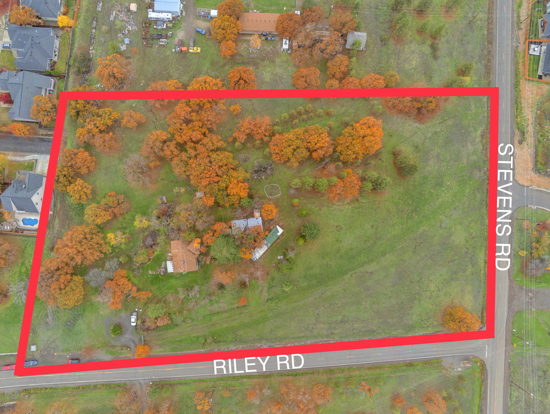 300 Riley Road Eagle Point, OR 97524 - Photo 1 of 40 Aerial View