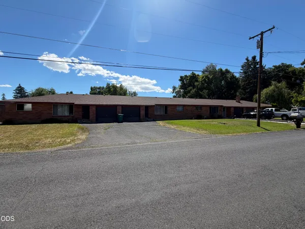 $350,000 | Undisclosed Address, Klamath Falls, OR 97603