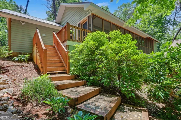 $440,000 | 220 A Brookwood Lane, Clarkesville, GA 30523