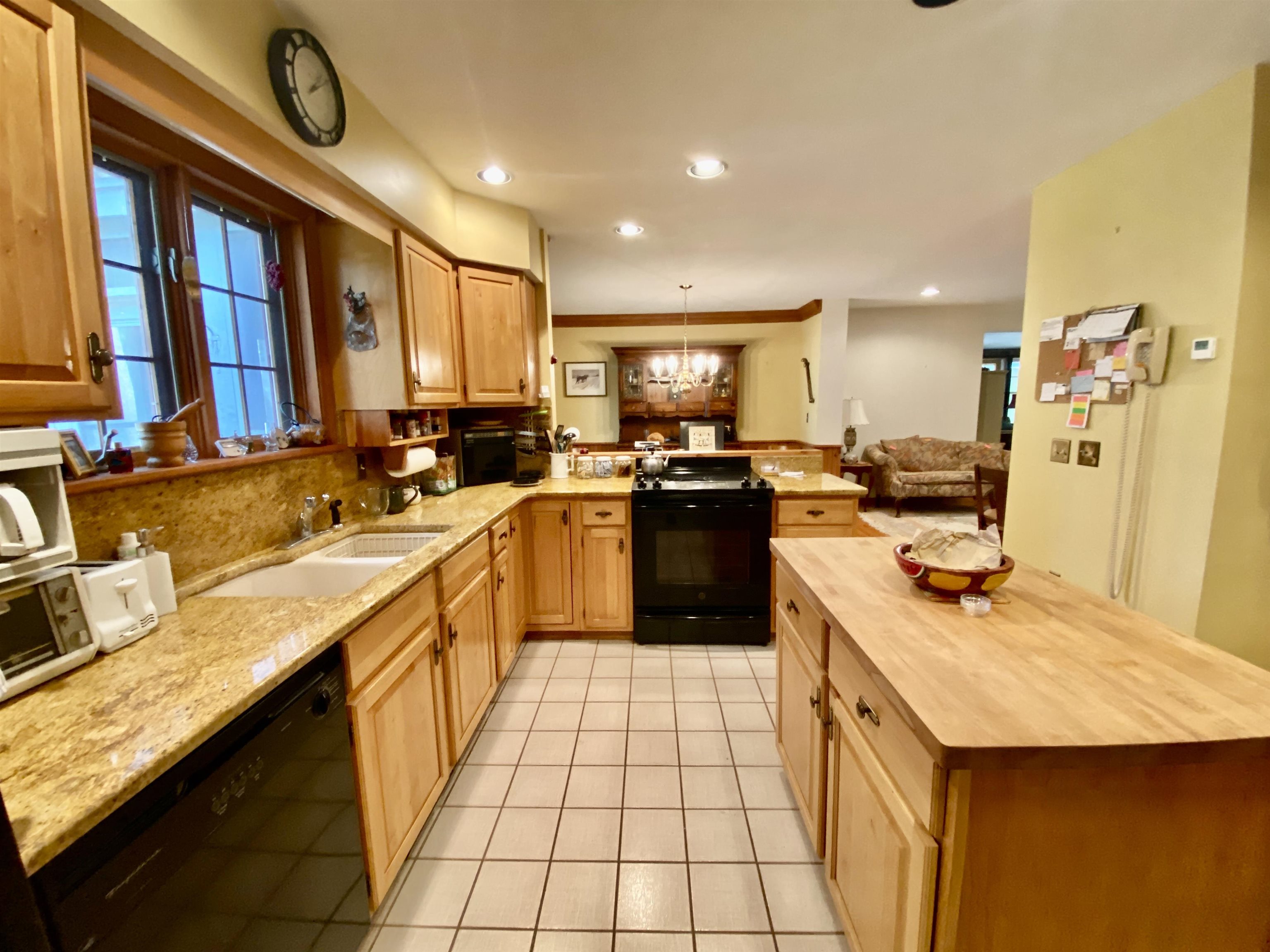 254 Red Mountain Road Arlington, VT 05250 - Photo 15 of 32