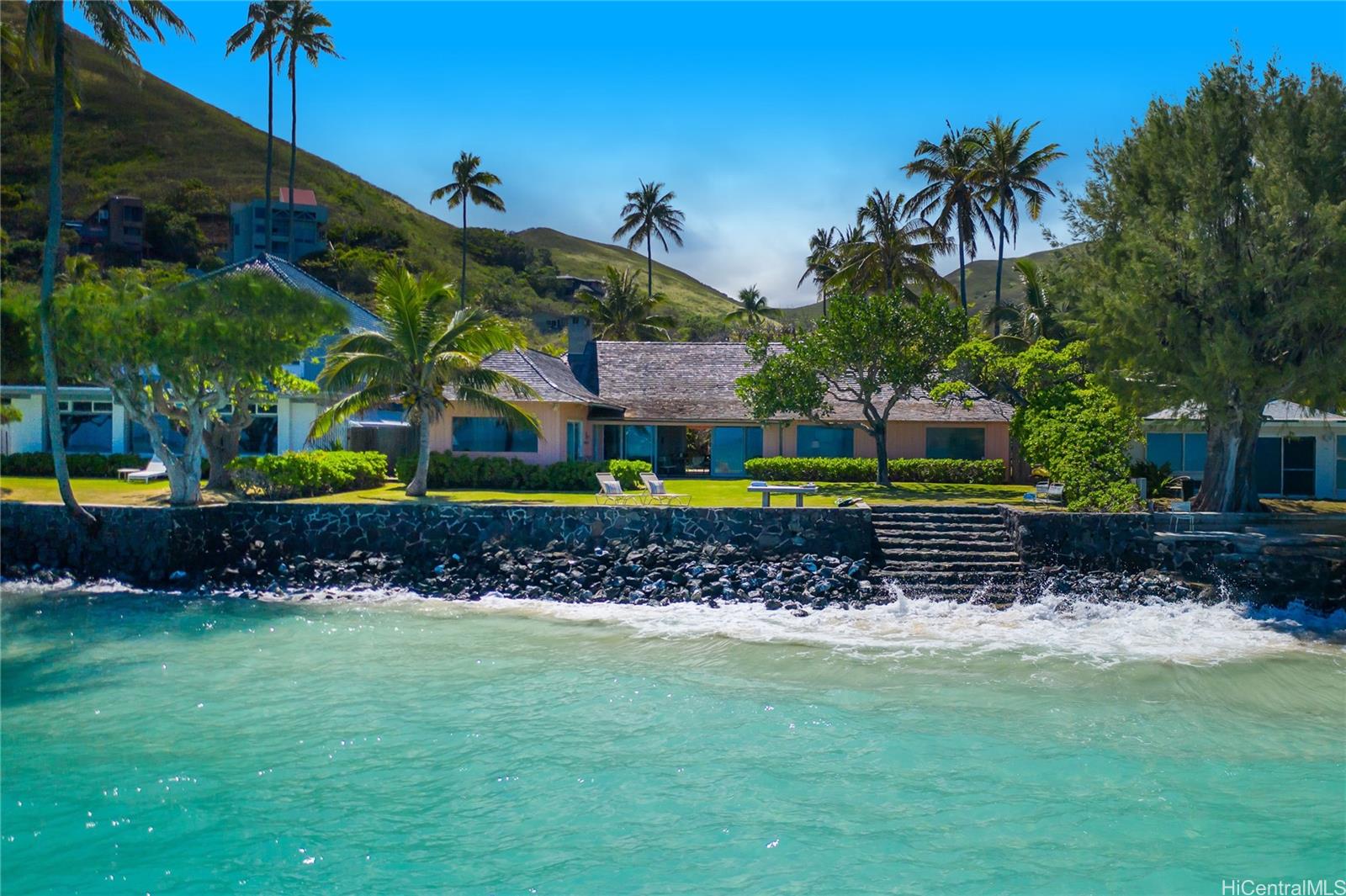1548 Mokulua Drive Kailua, HI 96734 - Photo 1 of 1 a view of a garden