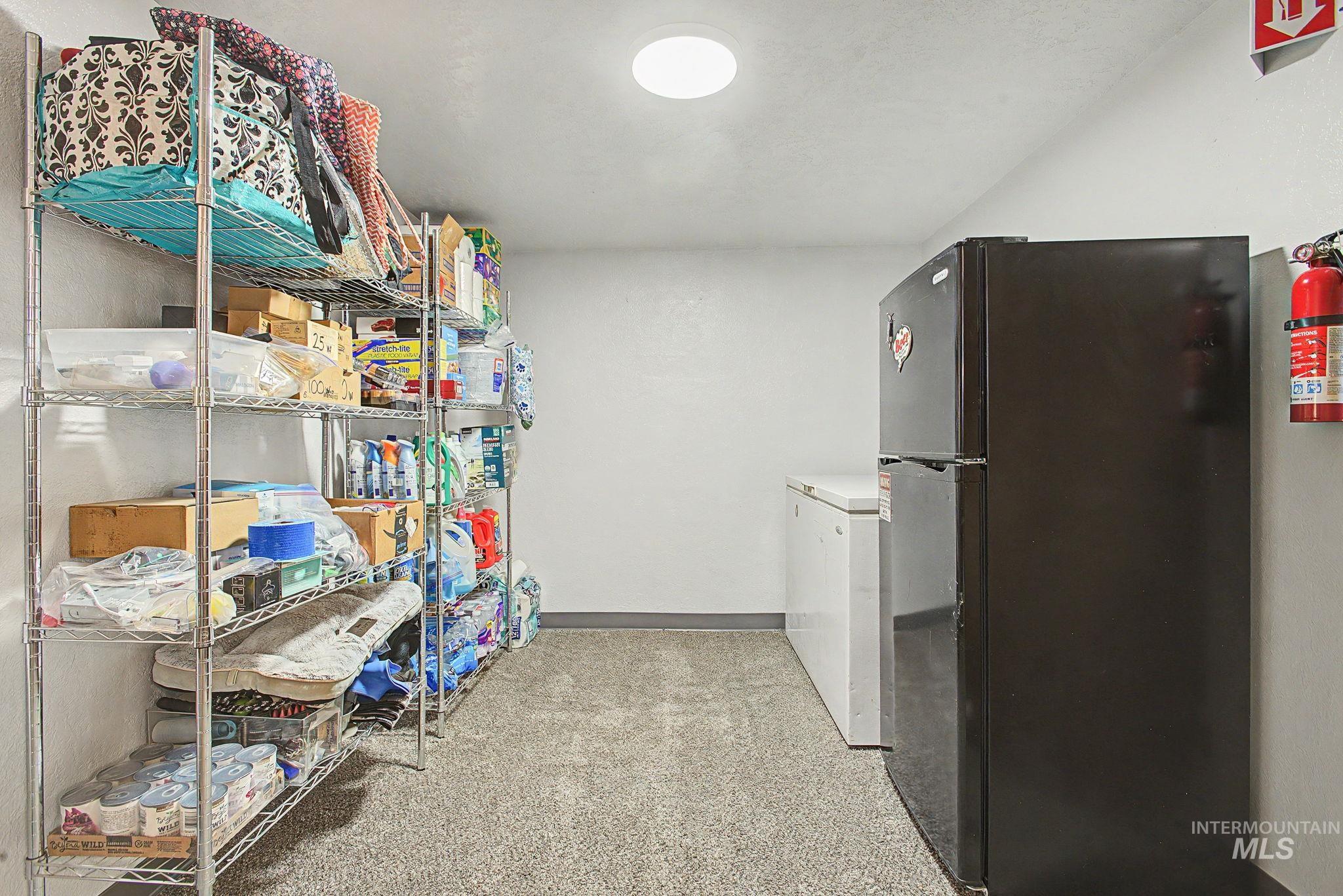 809 Bryden Avenue Lewiston, ID 83501 - Photo 22 of 42 Storage area featuring washer / clothes dryer
