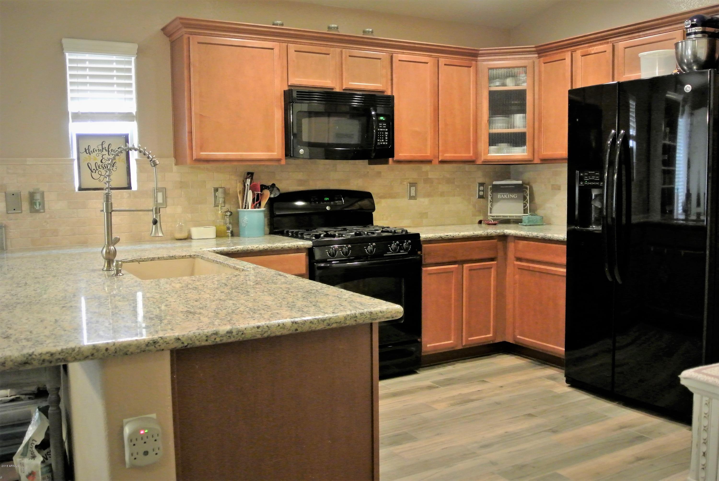 4181 East Bonanza Road Gilbert, AZ 85297 - Photo 11 of 40 Remodeled kitchen