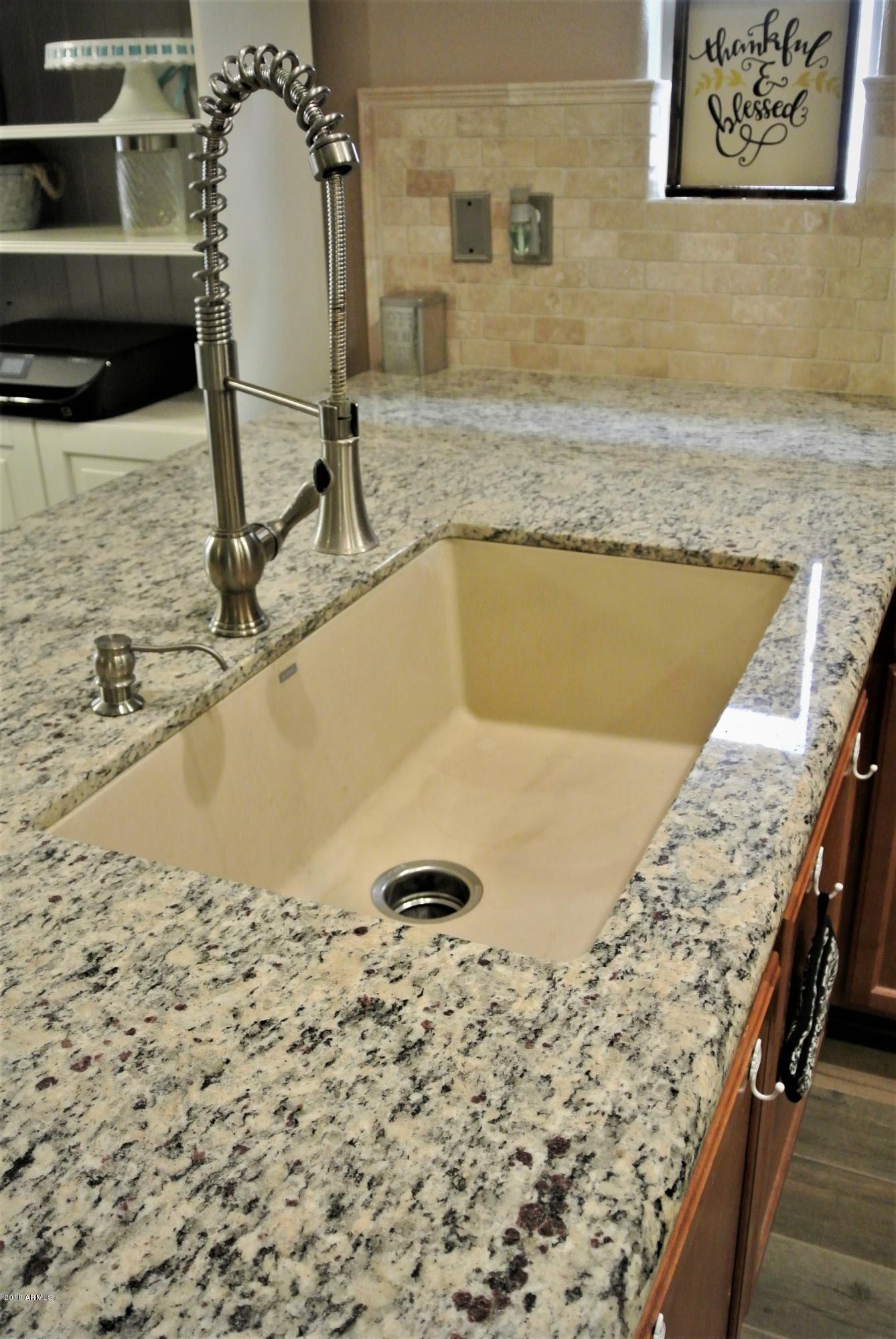 4181 East Bonanza Road Gilbert, AZ 85297 - Photo 14 of 40 Farmhouse sink!