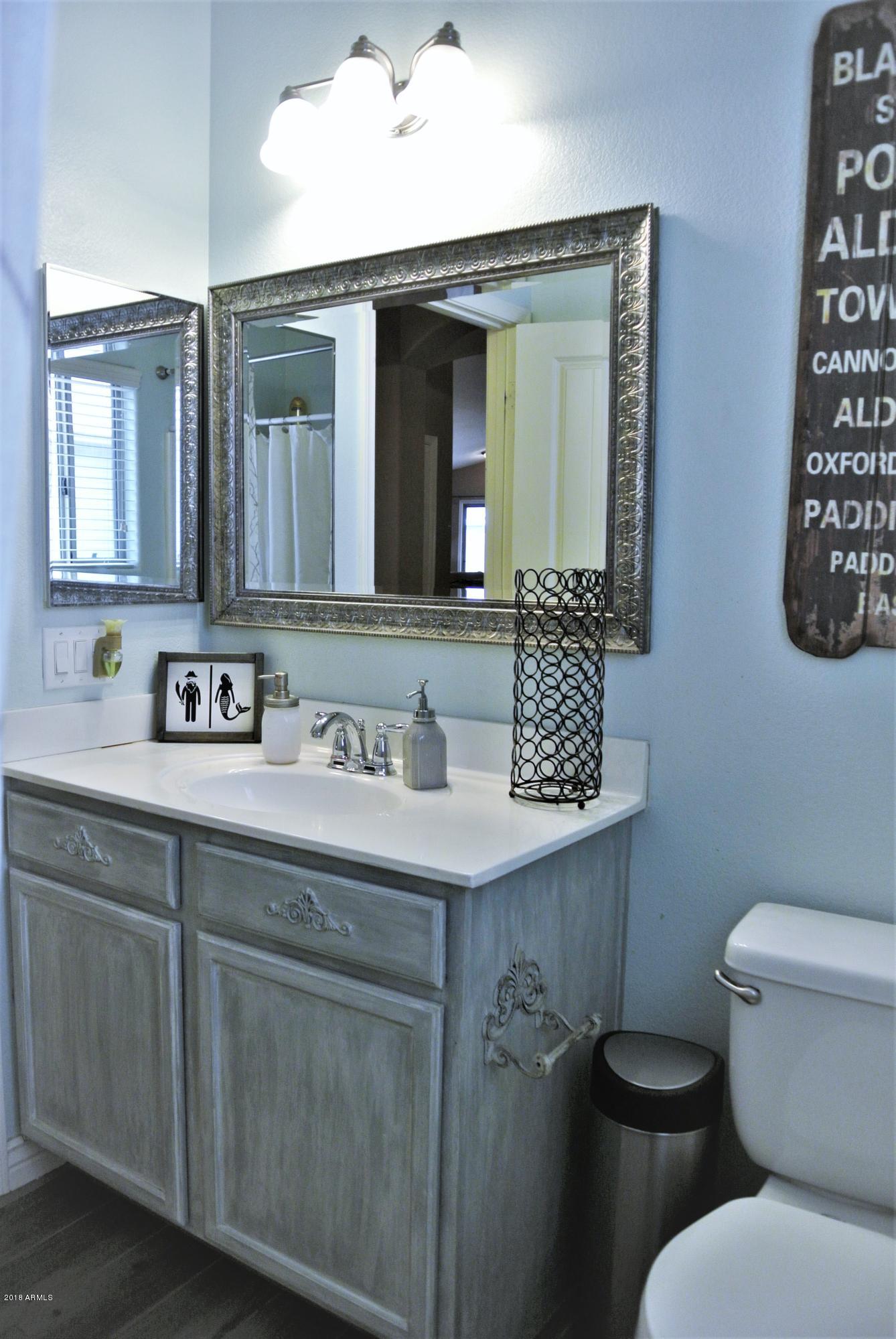 4181 East Bonanza Road Gilbert, AZ 85297 - Photo 24 of 40 Modern detail!