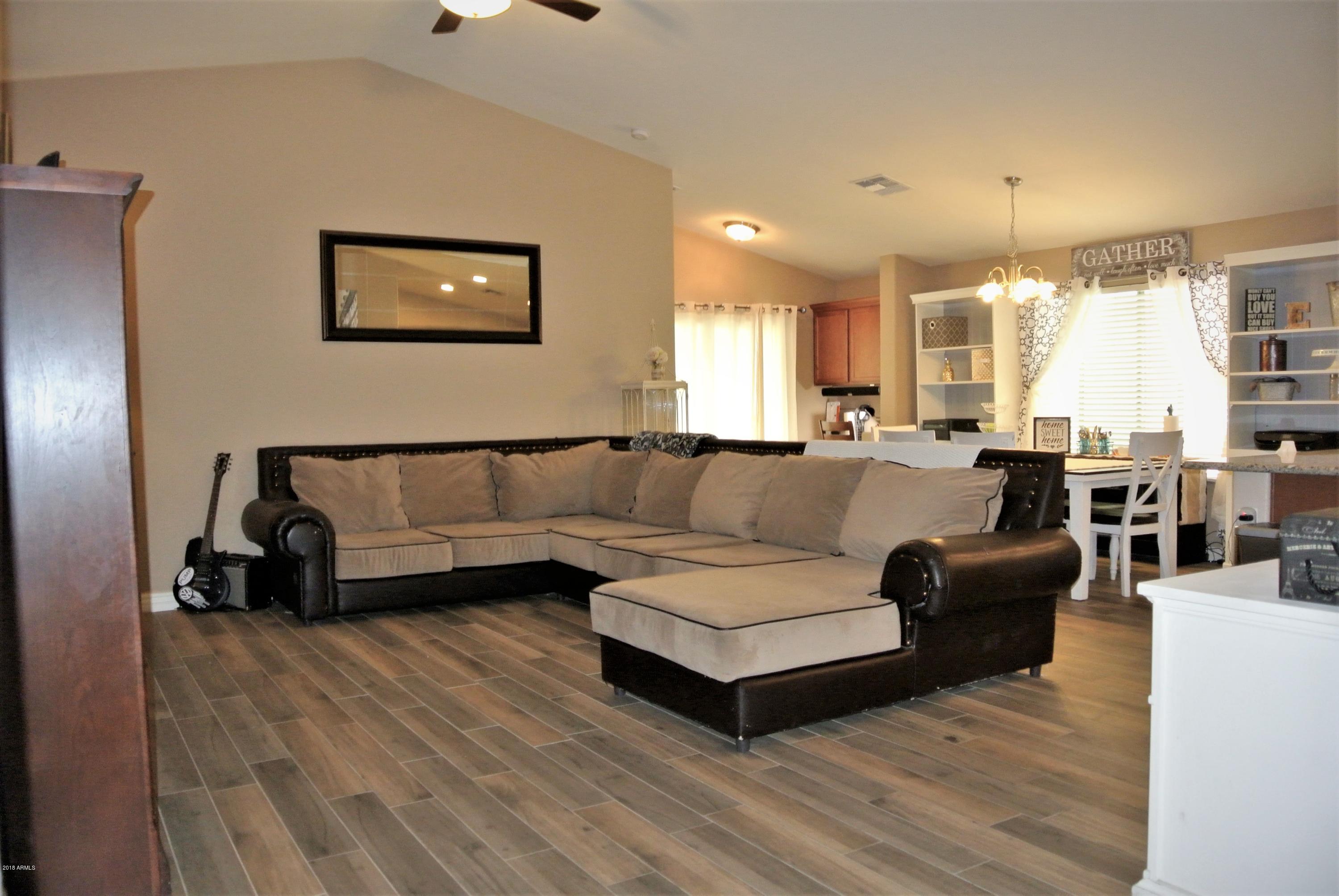 4181 East Bonanza Road Gilbert, AZ 85297 - Photo 6 of 40 spacious greatroom