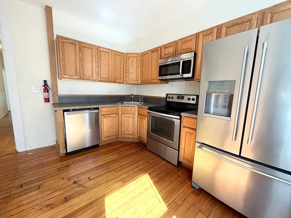 $4,800 | 1 Folsom Avenue, Unit 2, Boston, MA 02120