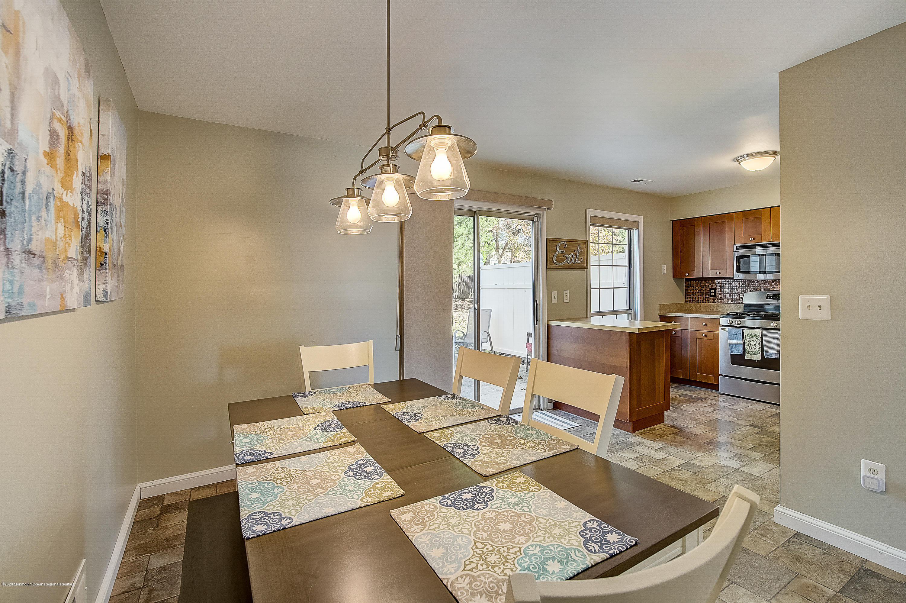 76 Rita Lane Jackson, NJ 08527 - Photo 6 of 29 09-Rita Ln-009