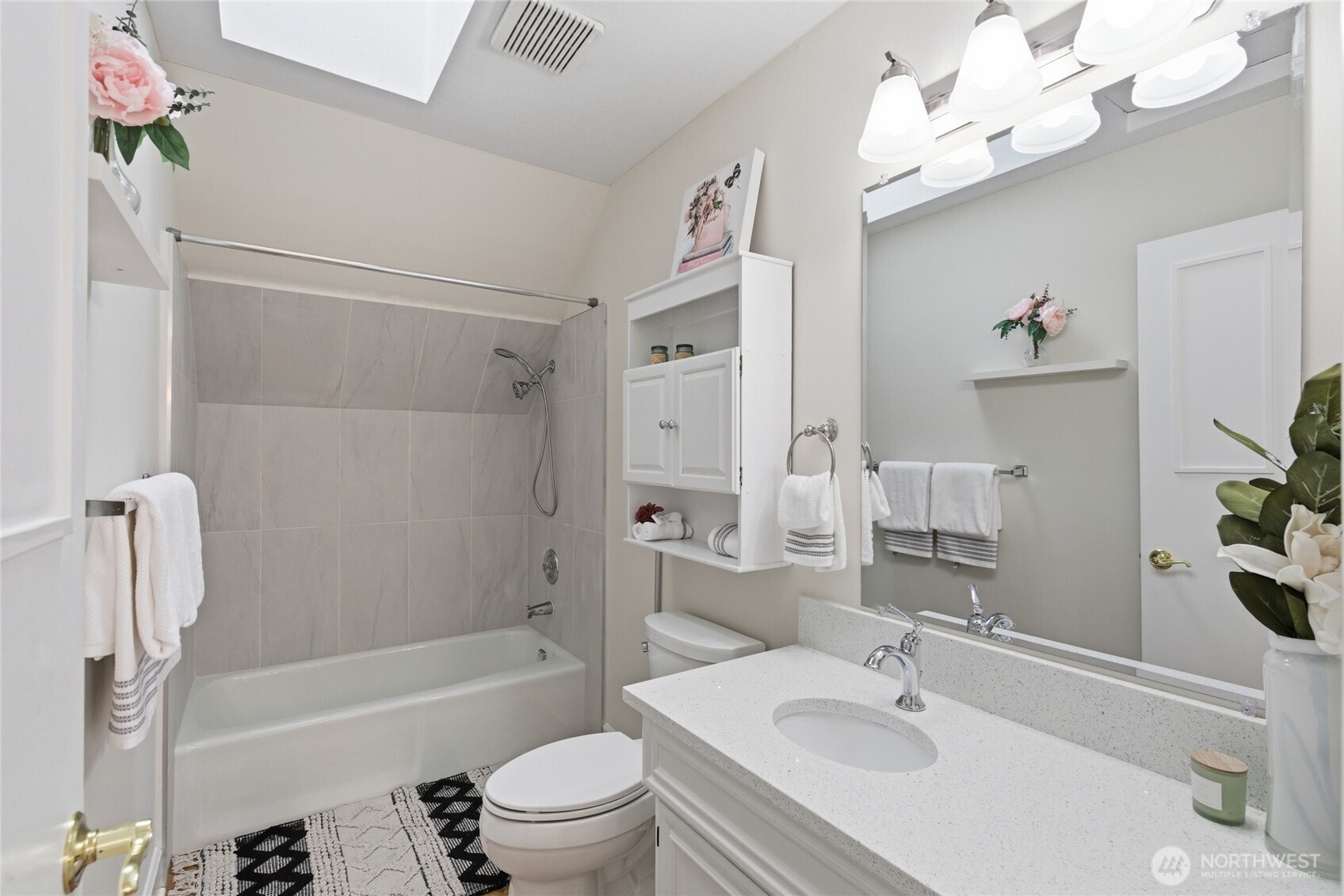 412 164th Place Southeast Bothell, WA 98012 - Photo 29 of 39 a bathroom with a sink a toilet and bathtub