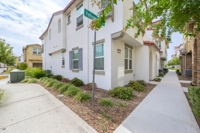 $495,000 | 2944 Valbonne Walk, Sacramento, CA 95834