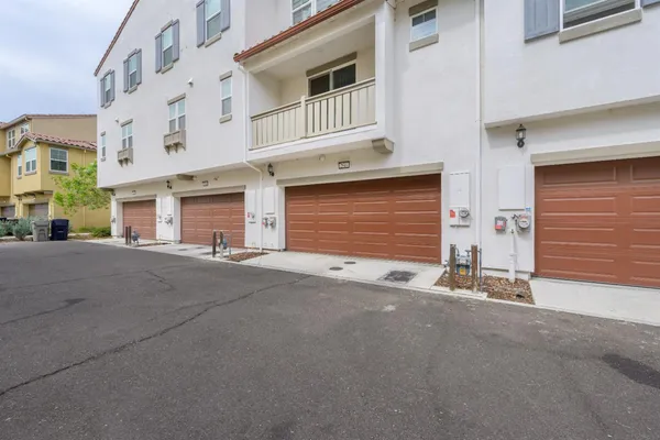 $490,000 | 2944 Valbonne Walk, Sacramento, CA 95834