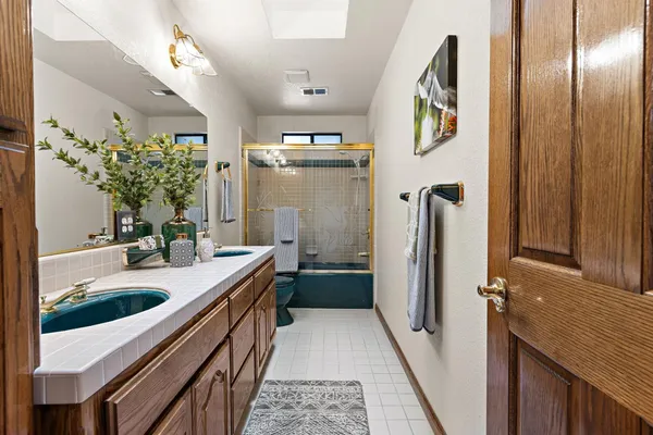 $899,900 | 891 Shore Breeze Drive, Sacramento, CA 95831