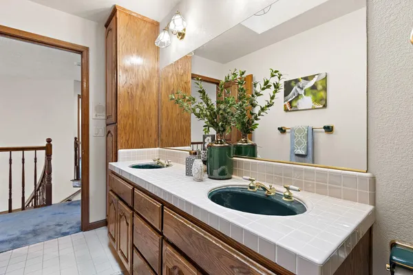 $899,900 | 891 Shore Breeze Drive, Sacramento, CA 95831