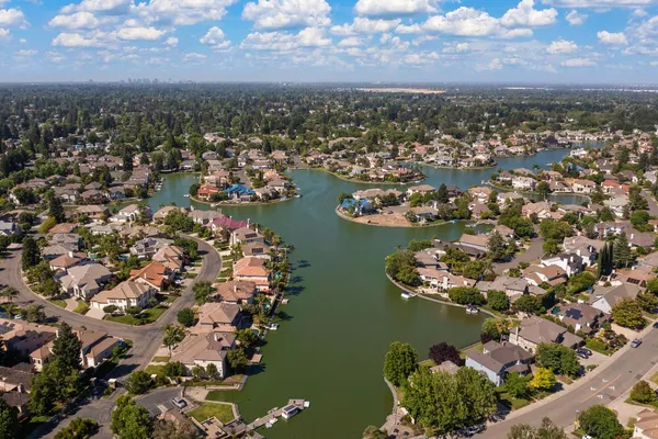 $899,900 | 891 Shore Breeze Drive, Sacramento, CA 95831