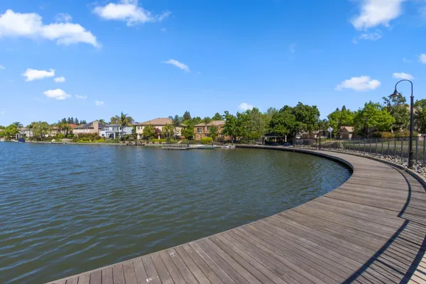 $899,900 | 891 Shore Breeze Drive, Sacramento, CA 95831