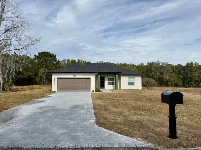 $2,200 | 1393 West Lorraine Drive, Citrus Springs, FL 34434