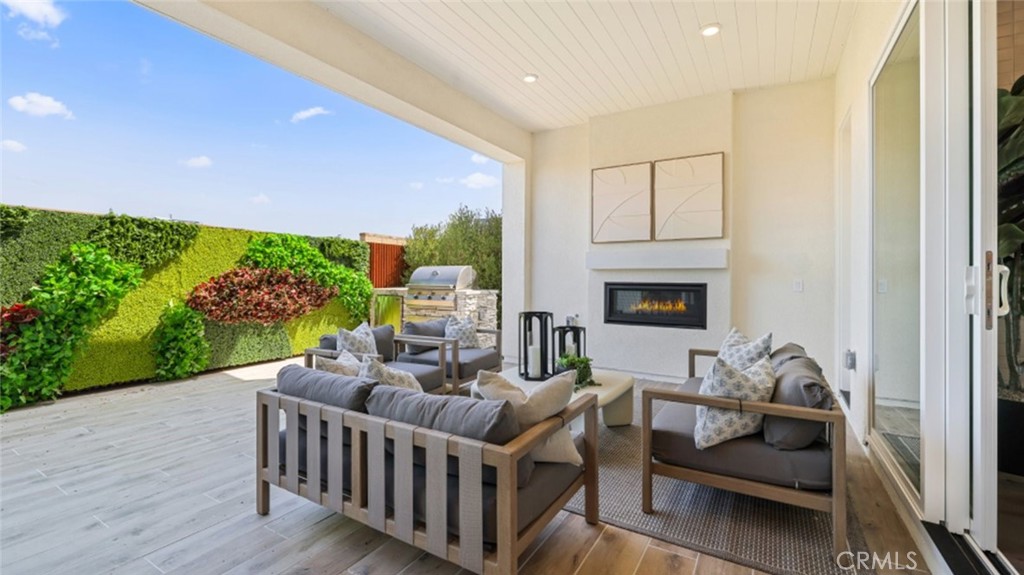 131 Junco Irvine, CA 92618 - Photo 15 of 54 Photos shown are of model only- not actual homesite.