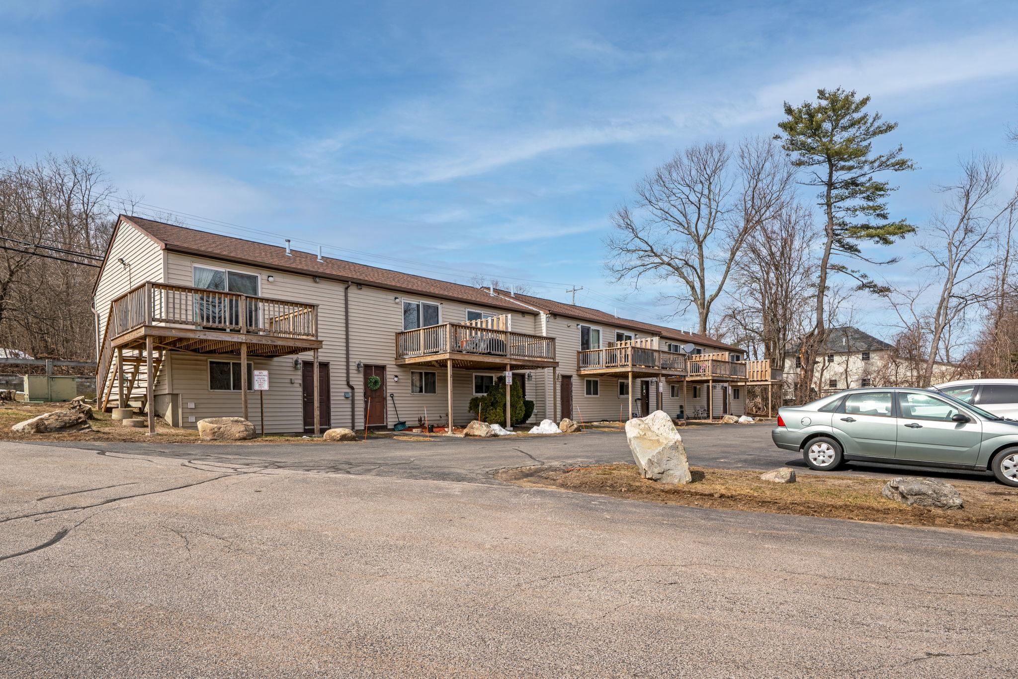 897 Mammoth Road, Unit 3 Manchester, NH 03104 - Photo 22 of 25