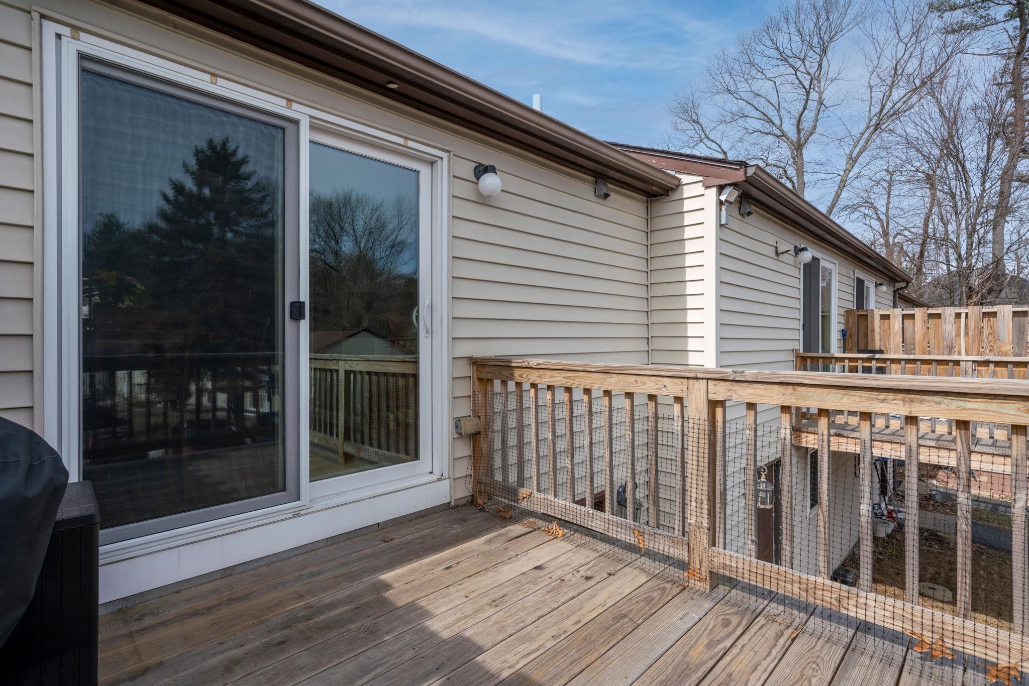 897 Mammoth Road, Unit 3 Manchester, NH 03104 - Photo 24 of 25