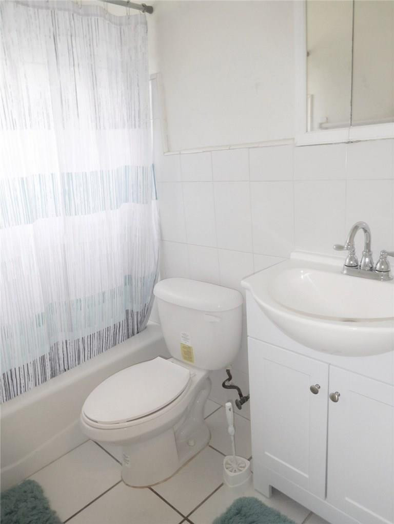 2719 Northwest 68th Way Sunrise, FL 33313 - Photo 15 of 30 Photo 15