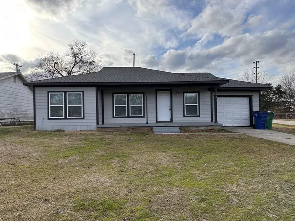 $2,800,000 | 17 Sfr Portfolio Package Street, Greenville, TX 75401