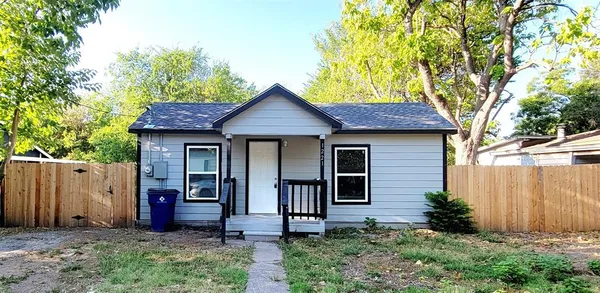 $2,800,000 | 17 Sfr Portfolio Package Street, Greenville, TX 75401