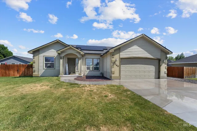 $343,000 | 760 Southwest Josephine Street, Mountain Home, ID 83647