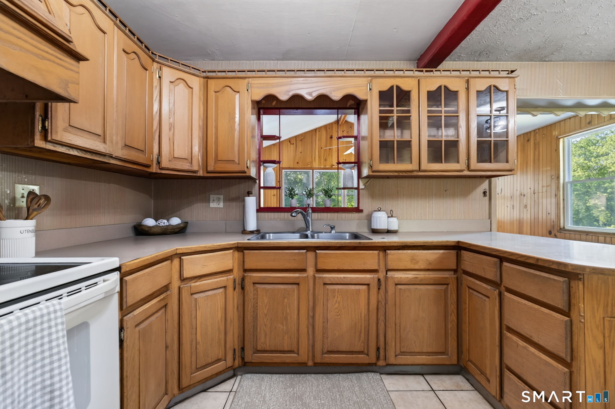 166 Glenwood Road Clinton, CT 06413 - Photo 15 of 40
