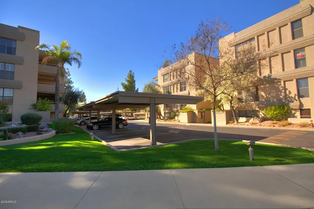 $2,200 | 5136 North 31st Place, Unit 631, Phoenix, AZ 85016