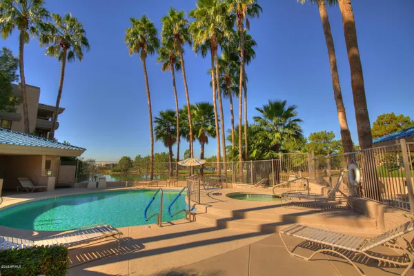 $1,900 | 5136 North 31st Place, Unit 631, Phoenix, AZ 85016
