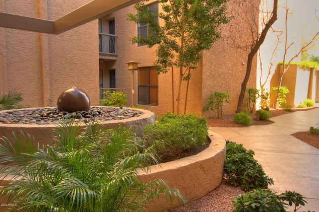 $2,200 | 5136 North 31st Place, Unit 631, Phoenix, AZ 85016