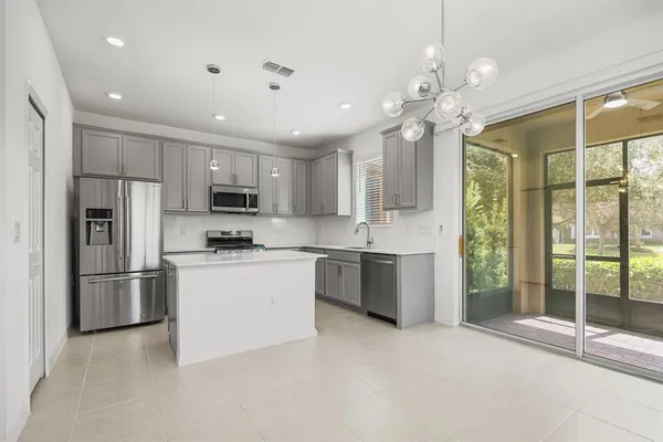 $349,000 | 5786 Spotted Harrier Way, Lithia, FL 33547