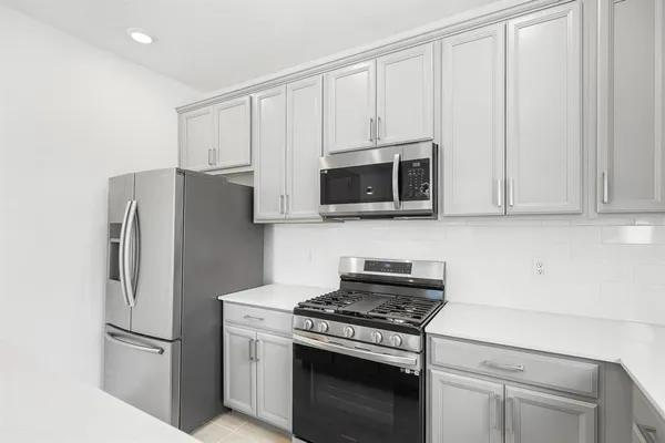 $349,000 | 5786 Spotted Harrier Way, Lithia, FL 33547