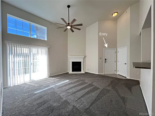 $2,500 | 3865 South Dayton Street, Unit 302, Aurora, CO 80014