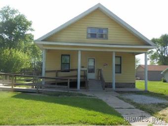 819 Water Street Butler, IL 62015 - Photo 2 of 24 Gallery Image 2