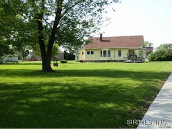 819 Water Street Butler, IL 62015 - Photo 7 of 24 Gallery Image 7
