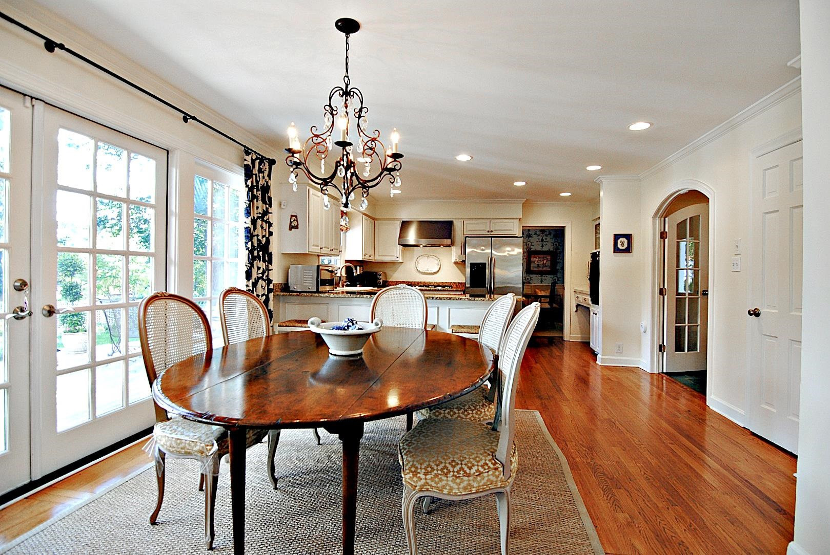 407 Foxhall Street Raleigh, NC 27609 - Photo 9 of 28 Photo 9