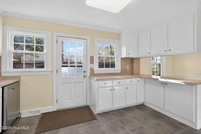 $280,000 | 1113 Knollwood Drive Northwest, Wilson, NC 27896