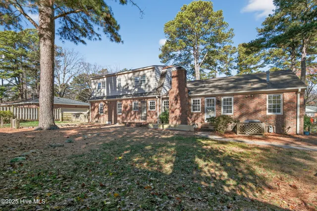 $280,000 | 1113 Knollwood Drive Northwest, Wilson, NC 27896