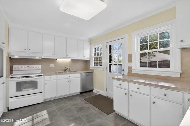 $280,000 | 1113 Knollwood Drive Northwest, Wilson, NC 27896