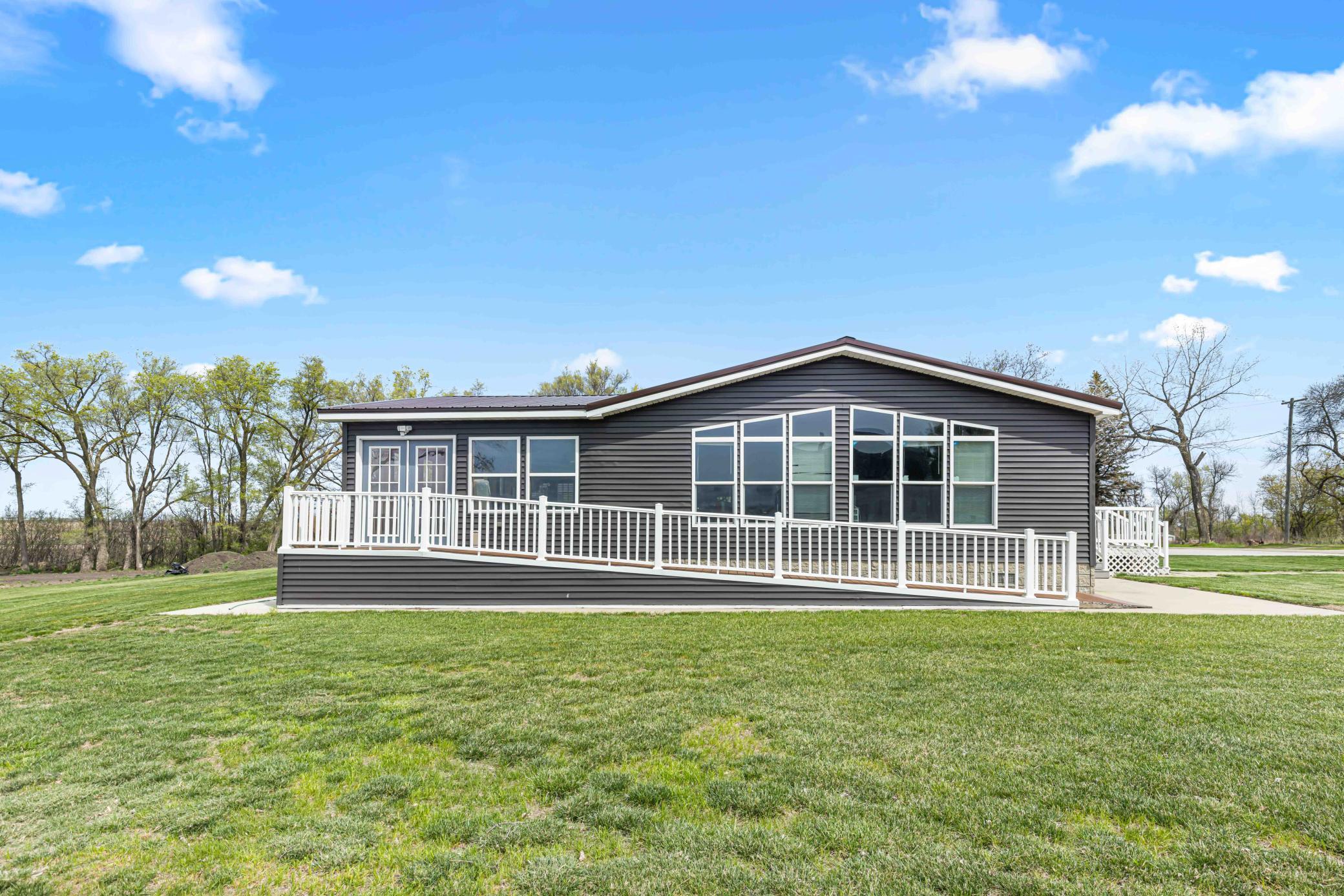 137 Roosvelt Street Cayuga, ND 58013 - Photo 13 of 60