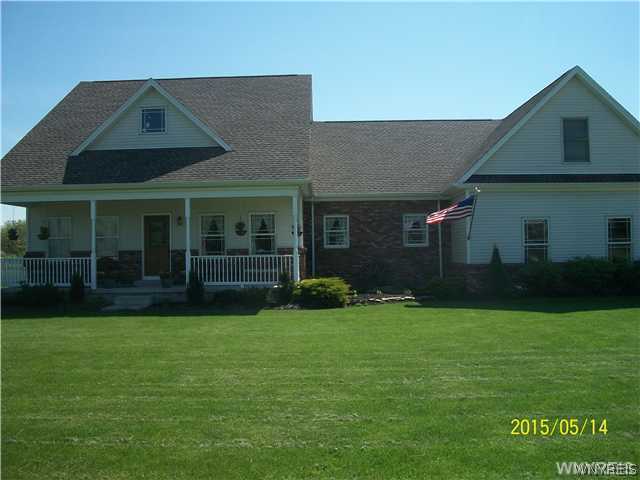 5893 Walmore Road Lewiston, NY 14132 - Photo 1 of 1 Exterior Front