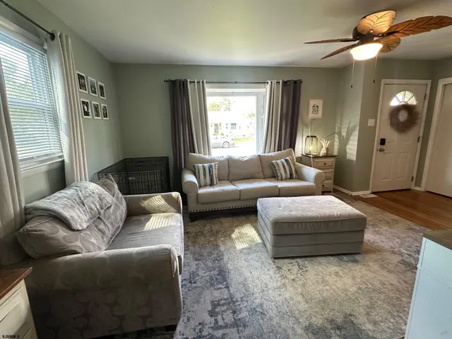 $2,375 | 15 Princeton Road, Somers Point, NJ 08244