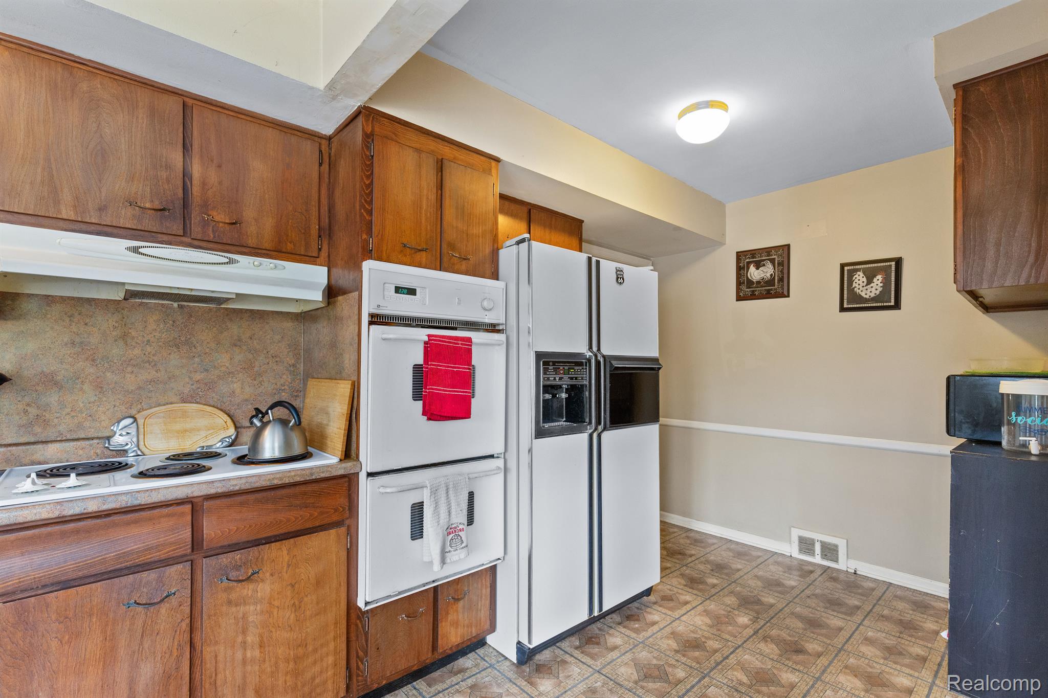 19901 Evergreen Road Detroit, MI 48219 - Photo 12 of 39 Kitchen