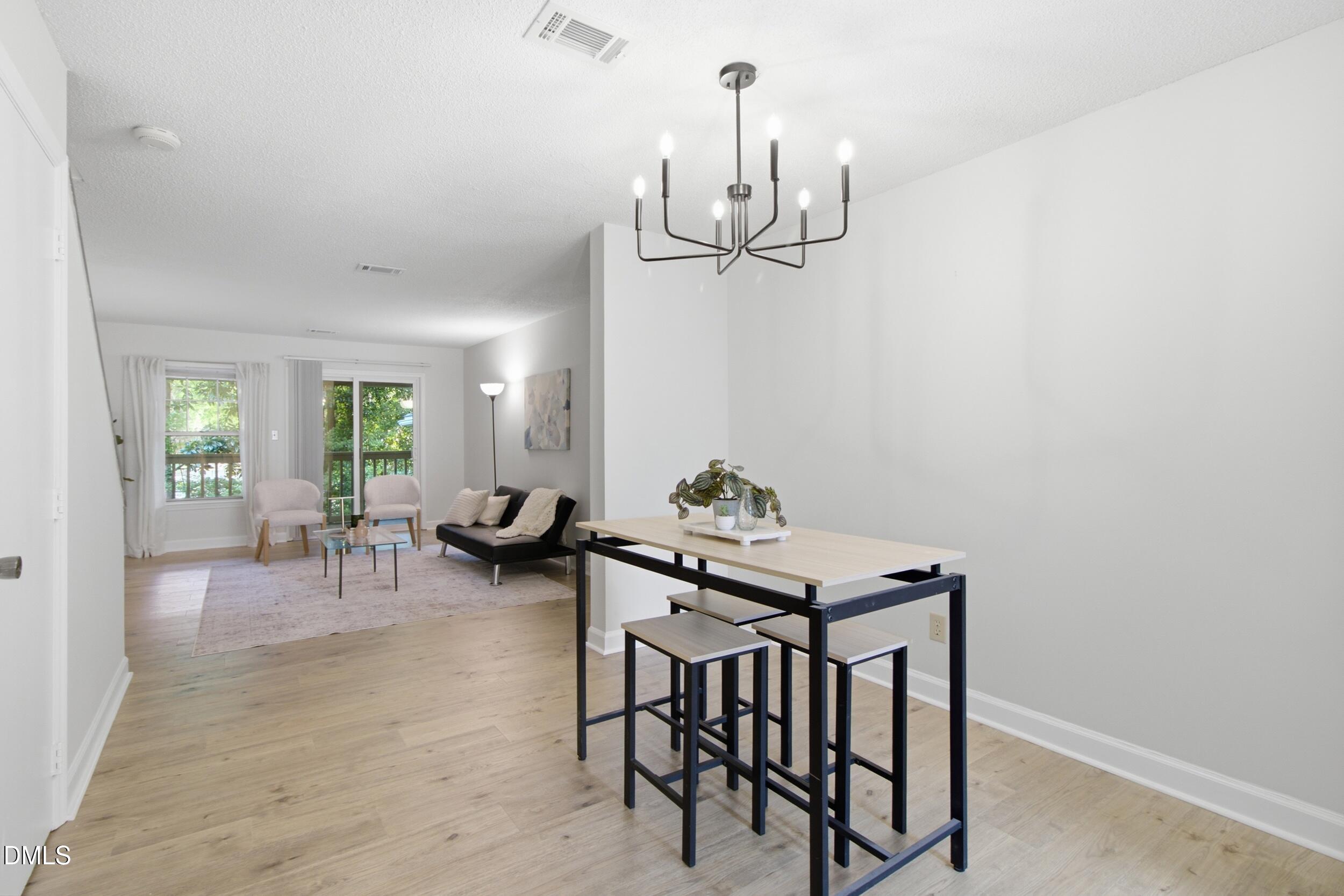 2502 Avent Ferry Road, Unit 203 Raleigh, NC 27606 - Photo 5 of 26 Dining