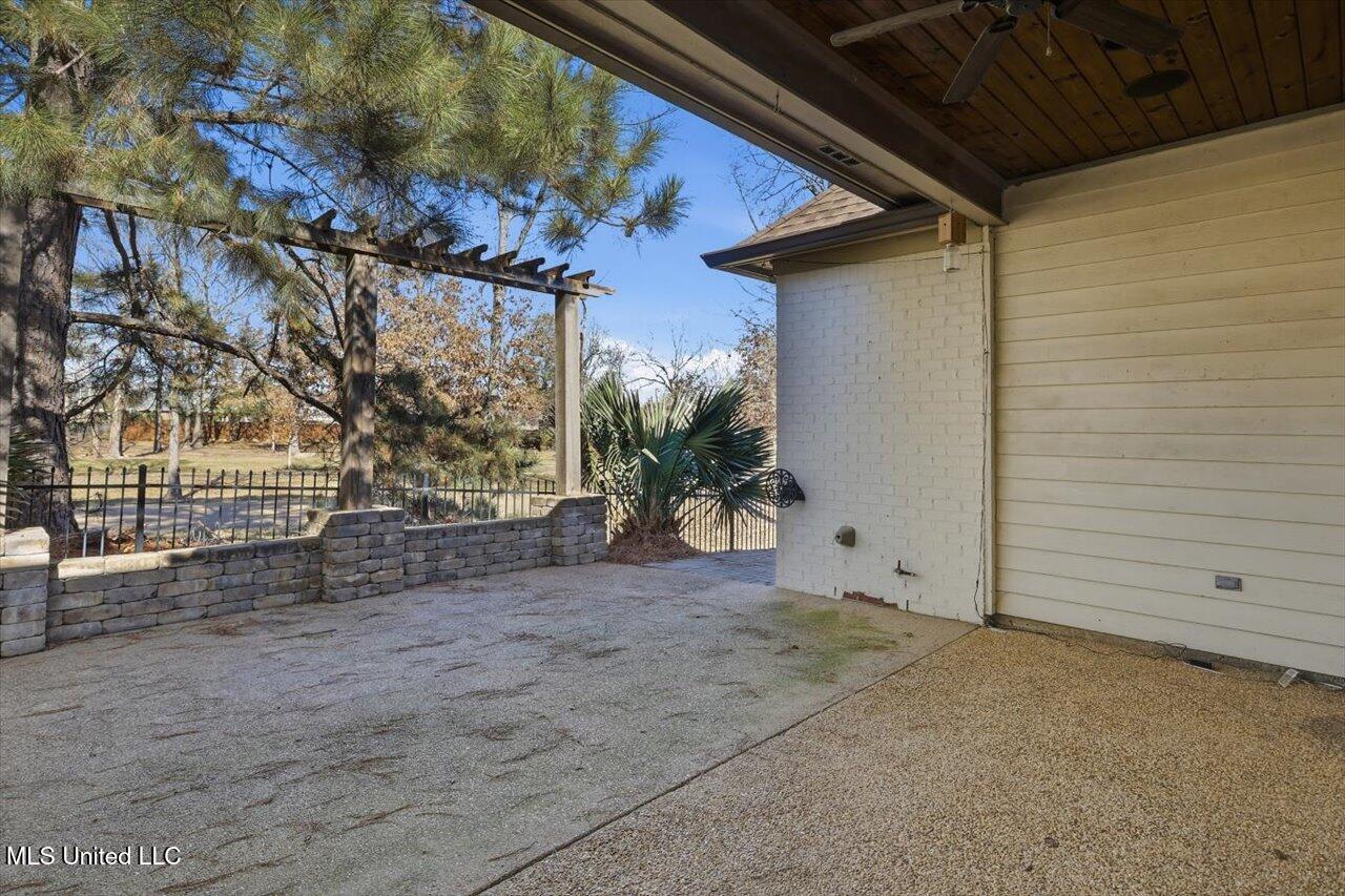 134 Hampton Chase Madison, MS 39110 - Photo 32 of 36 33-134 Hampton Chase _ Home Tours MS