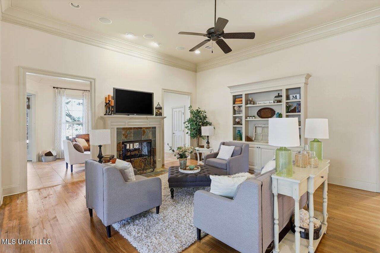 134 Hampton Chase Madison, MS 39110 - Photo 7 of 36 08-134 Hampton Chase _ Home Tours MS