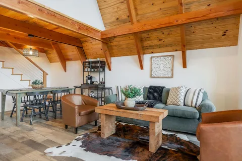 $489,000 | 825 Hunters Landing Lane, Smithville, TN 37166