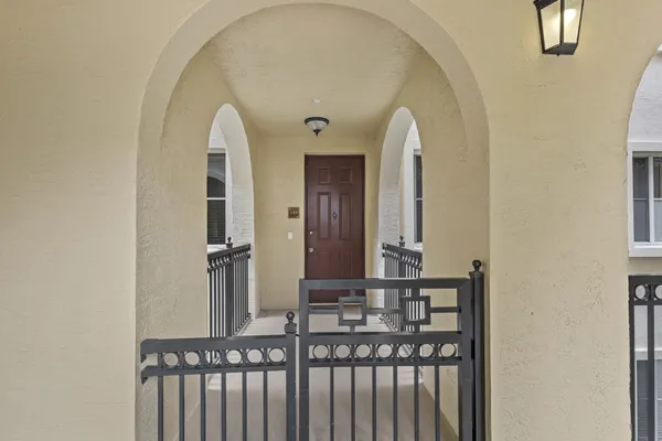 $500,000 | 2900 Northwest 125th Avenue, Unit 3305, Sunrise, FL 33323